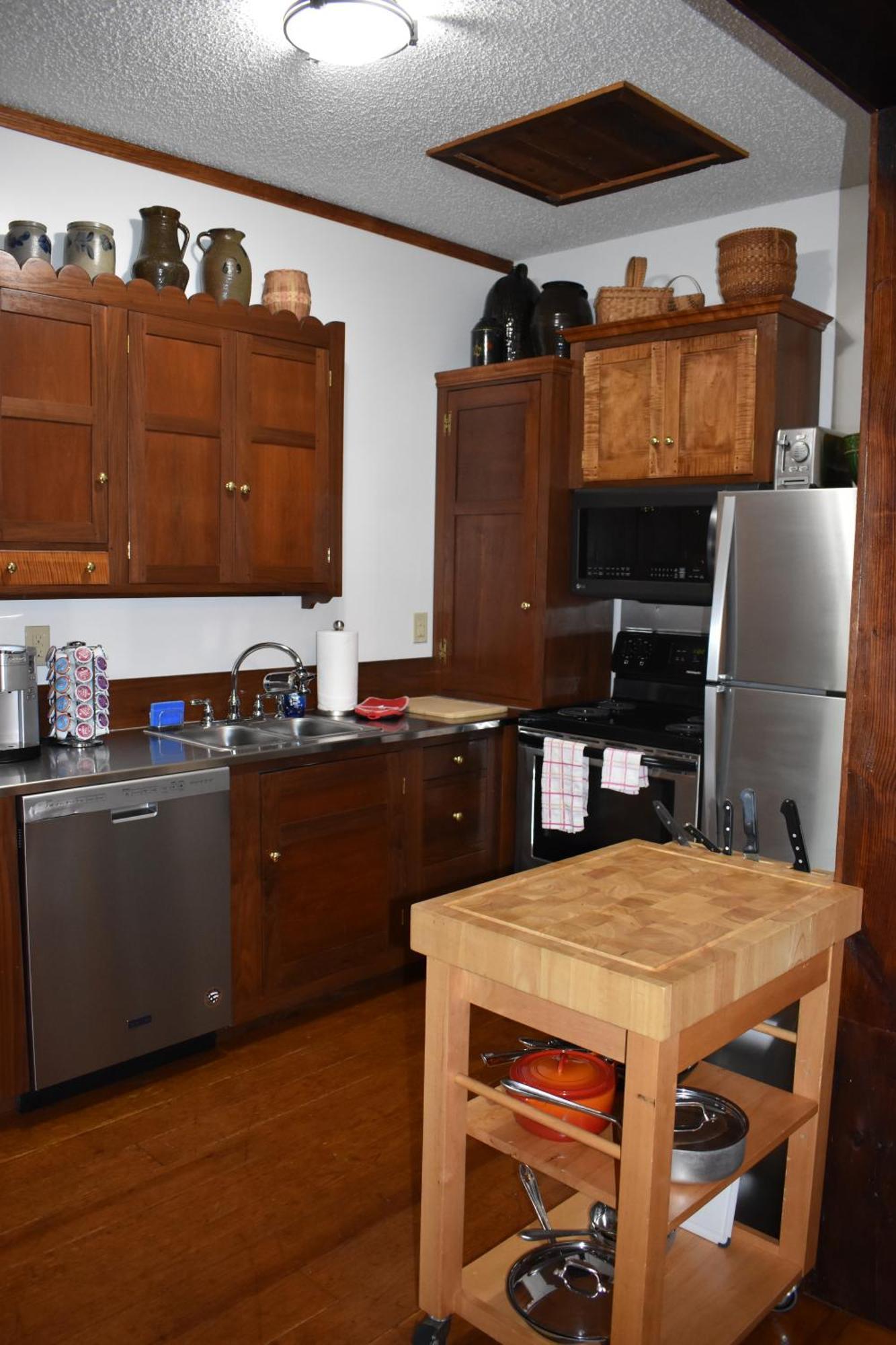 Restored1850S Log Cabin, With Gazebo And Gardens! 1 Mile To Downtown Weaverville Exterior foto
